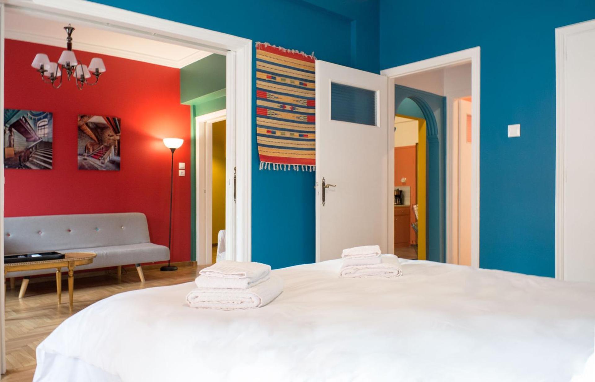 "Casa De Colores", Next To The Metro Athene Buitenkant foto