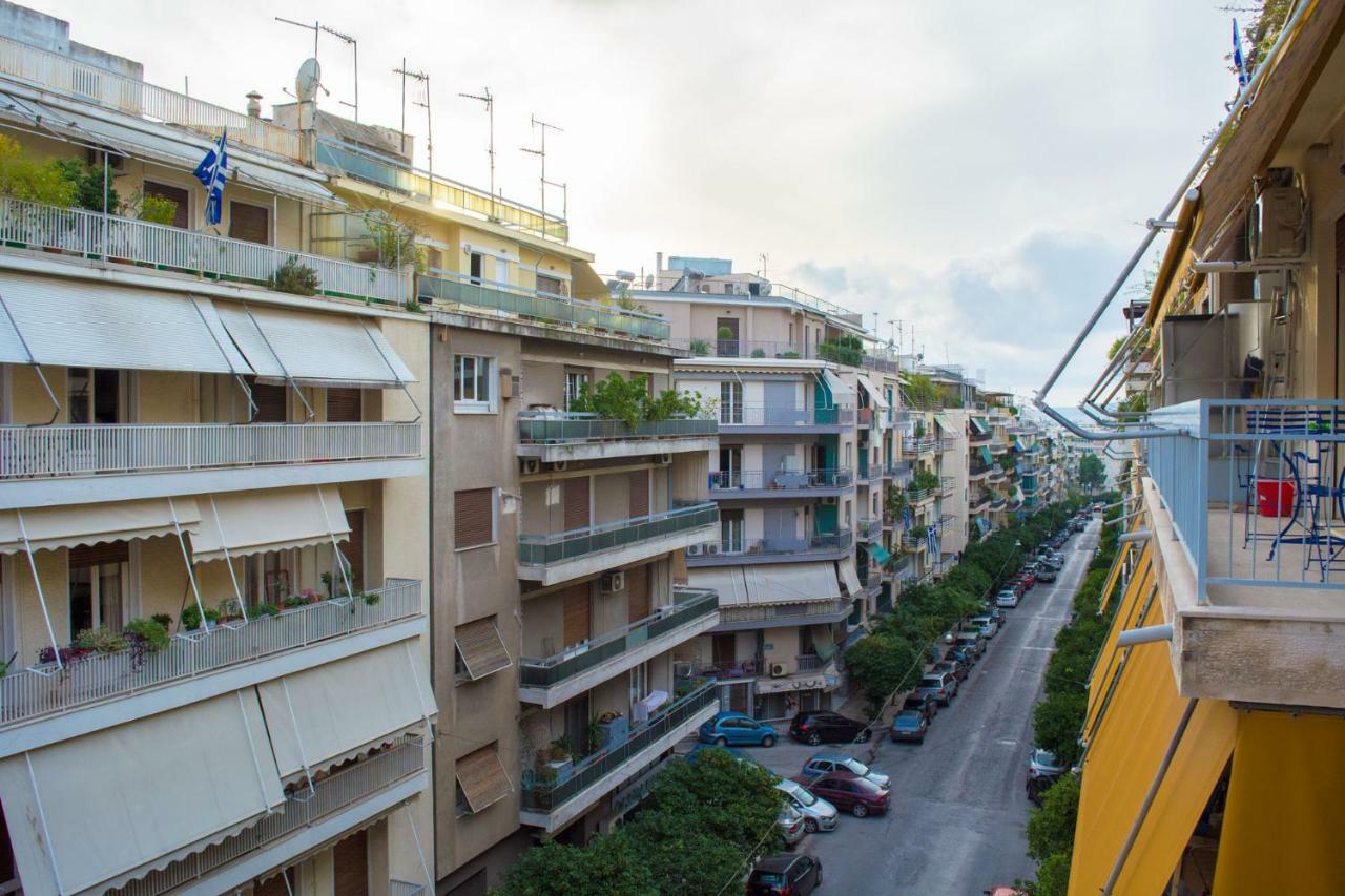 "Casa De Colores", Next To The Metro Athene Buitenkant foto